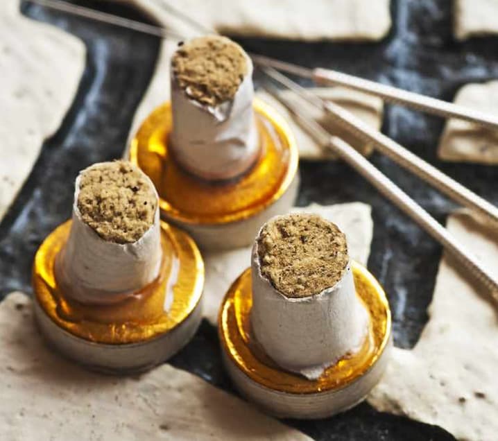 Moxibustión con moxa en Medicina Tradicional China